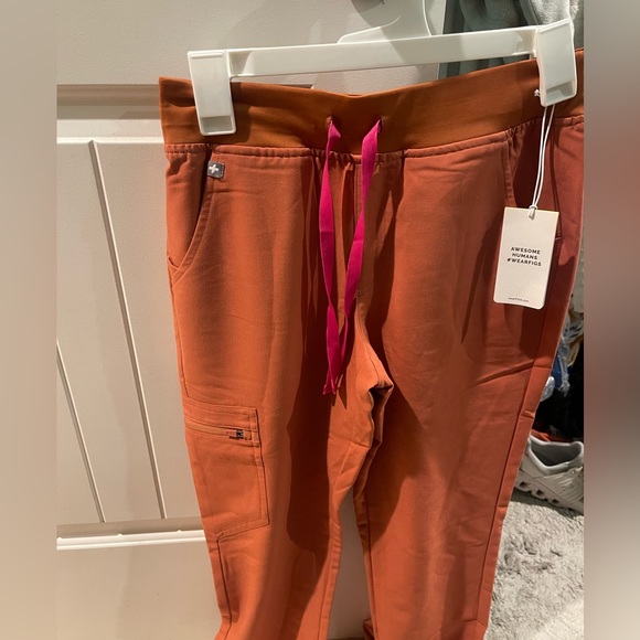 Figs Pants & Jumpsuits Nwt Figs Xs Terracotta Jogger Poshmark